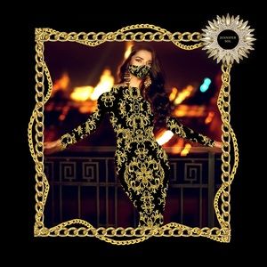 🛍 QUEEN OF HEARTS OVER THE KNEE LENGTH DRESS